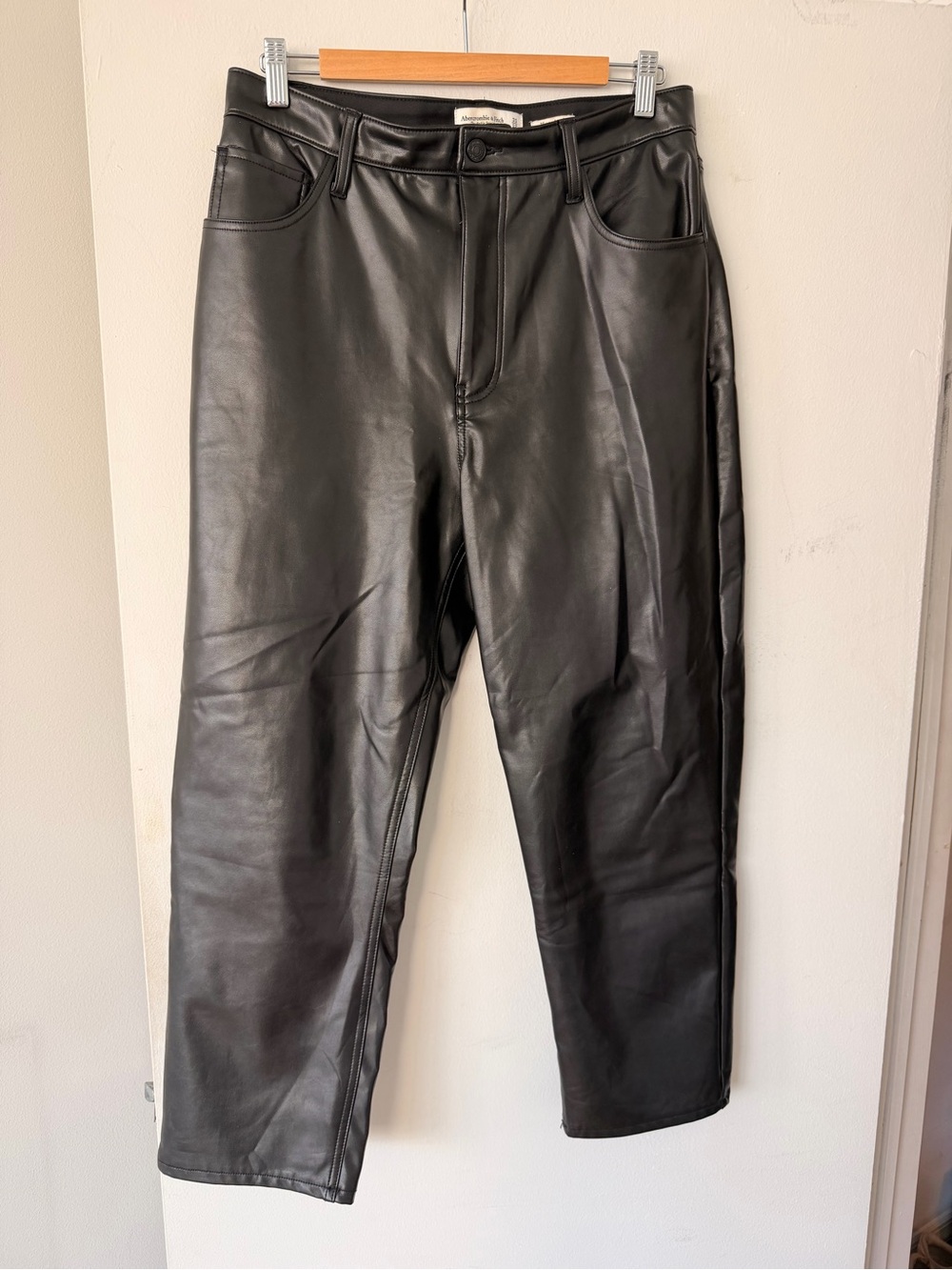 Abercrombie & Fitch The Ankle Straight Ultra High Rise Leather Pants